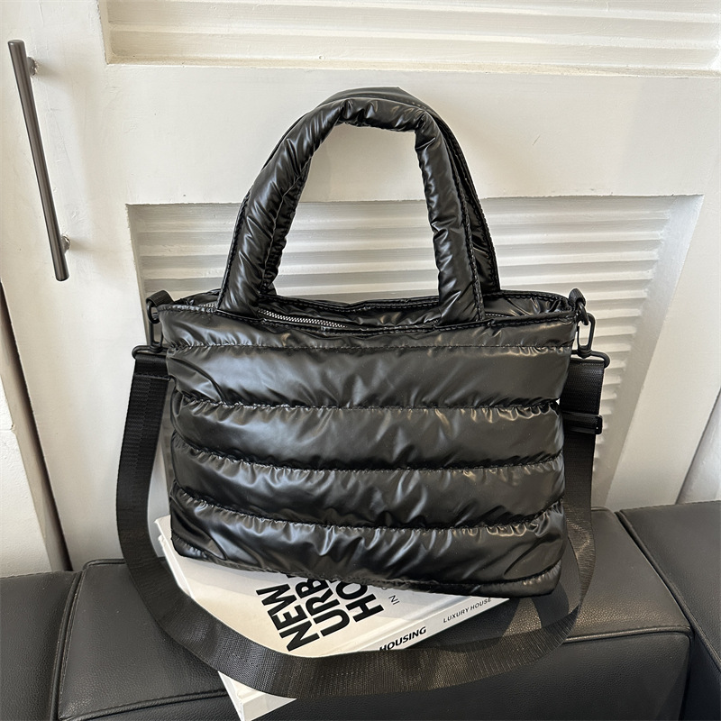 Cotton Clothing Crossbody Bags - Interior Design Open Space recensione e prezzo