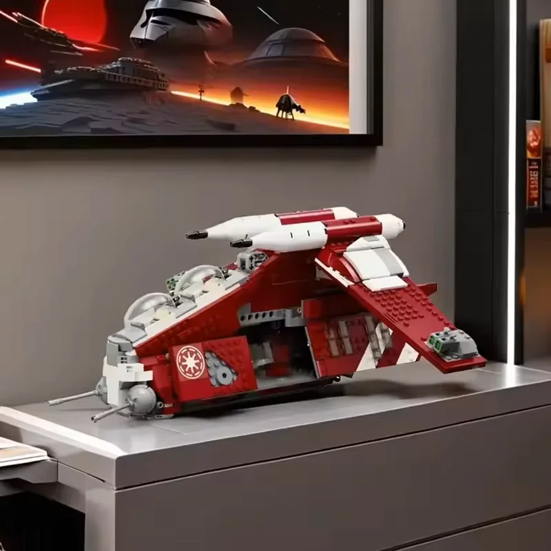 Spaceship Republic Gunship Sty - Interior Design Open Space recensione e prezzo